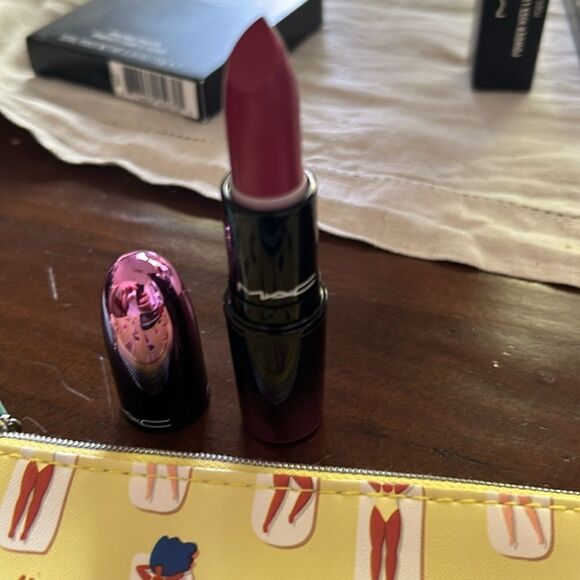 MAC Love Me Lipstick color Mon Coeur 3G New in the box Ipsy bag - Picture 9 of 9